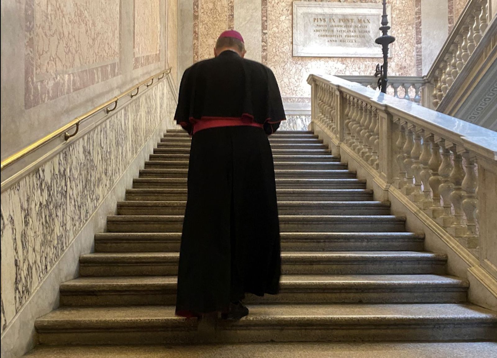 Bätzing, camino de su audiencia con el Papa en 2021