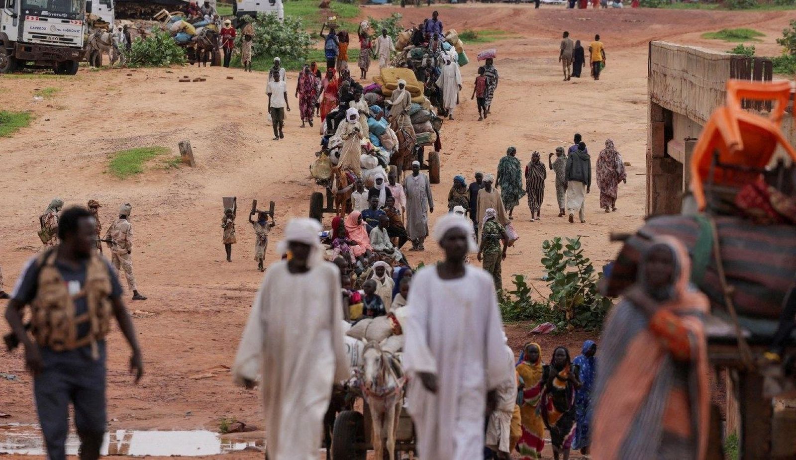 Refugiados sudaneses buscan refugio en Chad