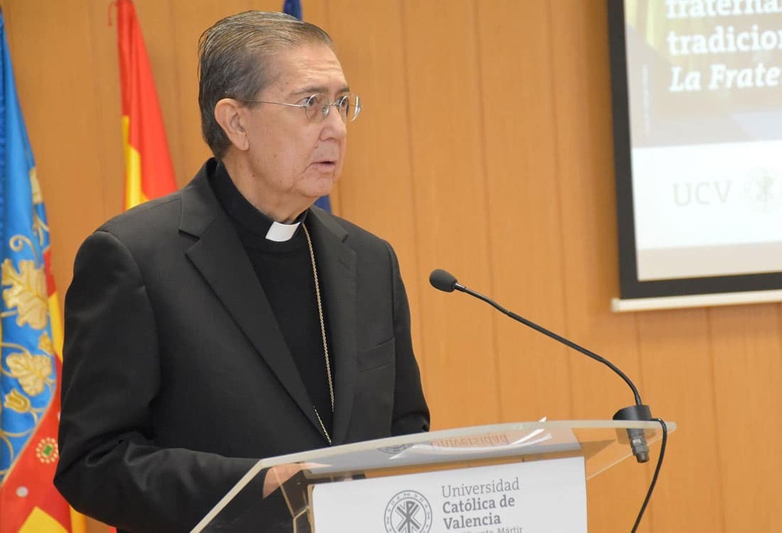 El cardenal Ayuso en la UCV