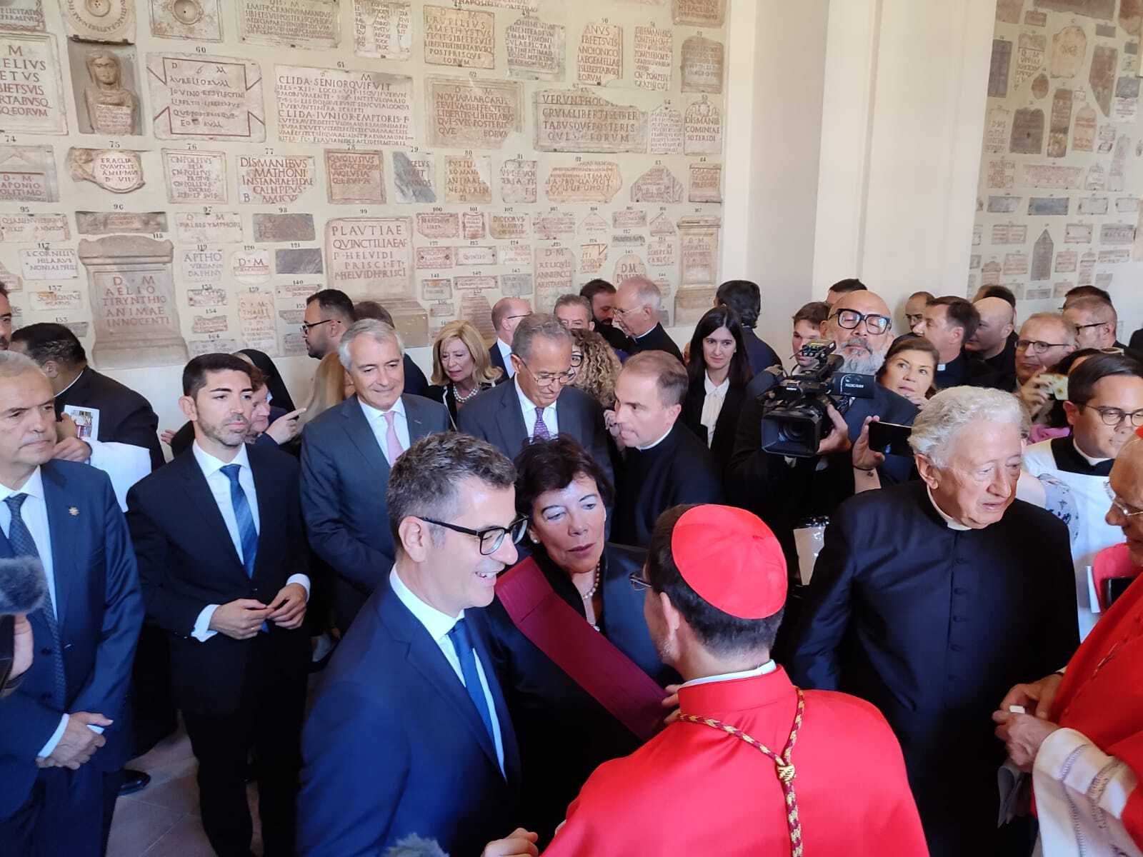 Bolaños y Celáa, con Cobo