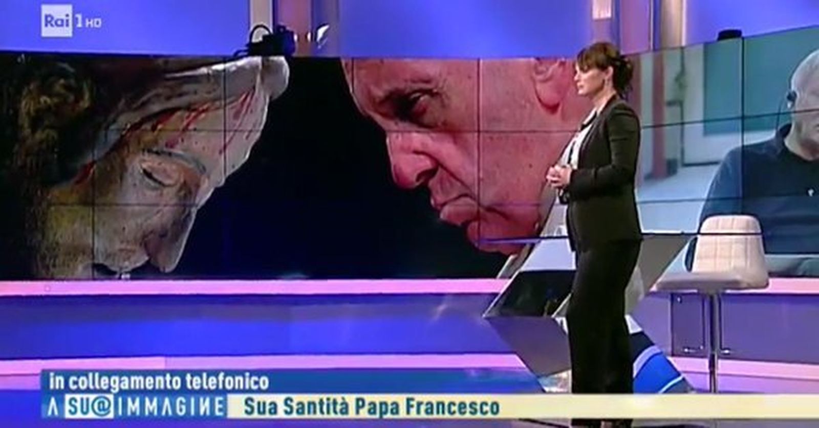 El Papa llamó por sorpresa a la RAI