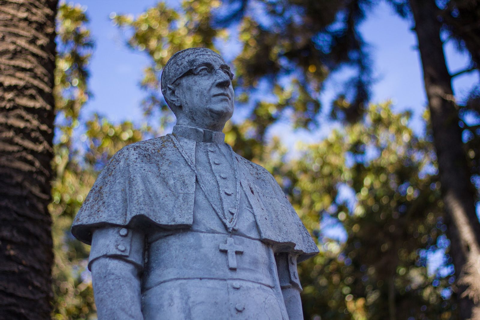 Manuel Larraín nació el 17 de diciembre de 1900 en Santiago