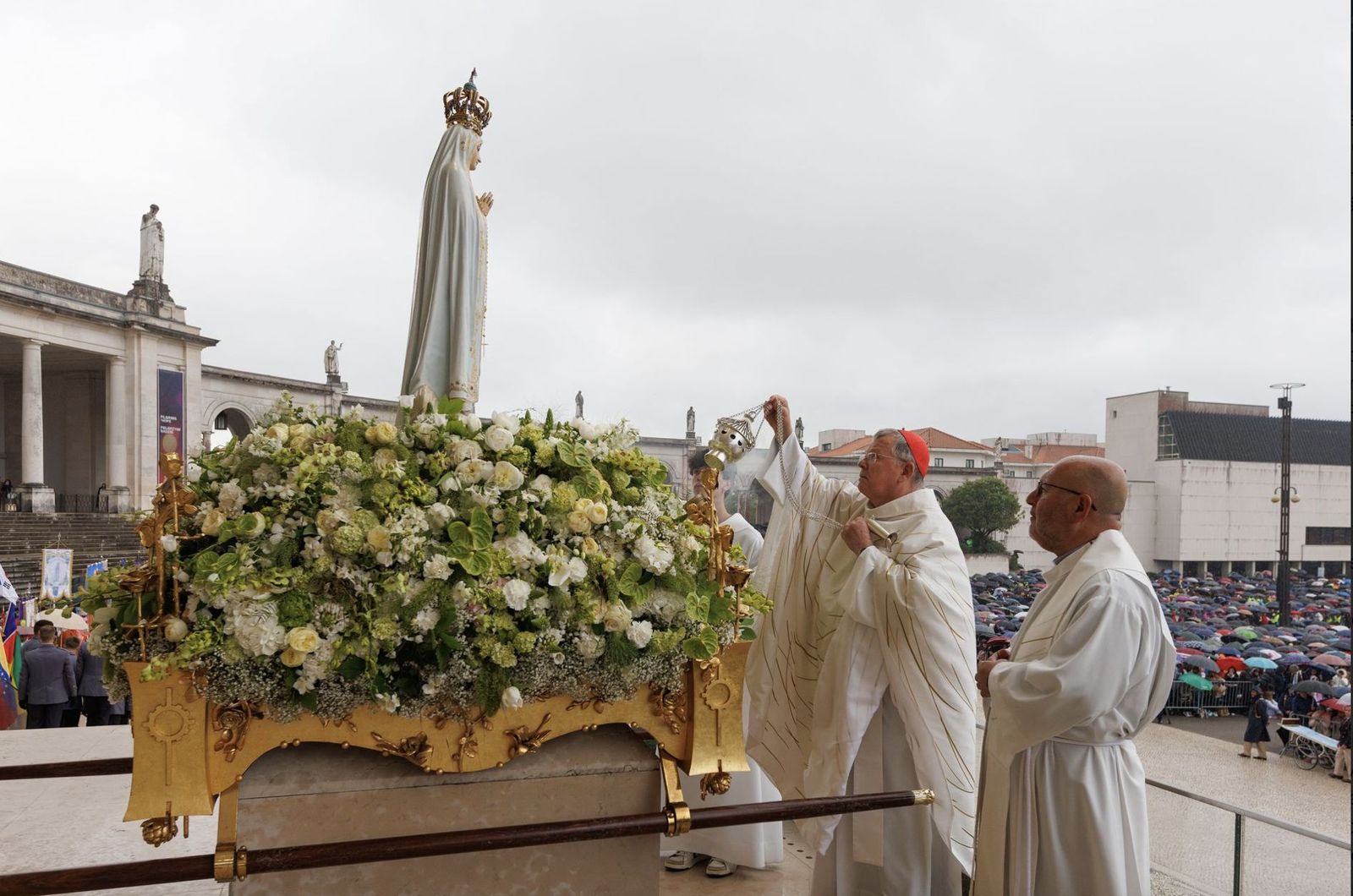 El cardenal Spengler presidió las celebraciones litúrgicas en Fátima