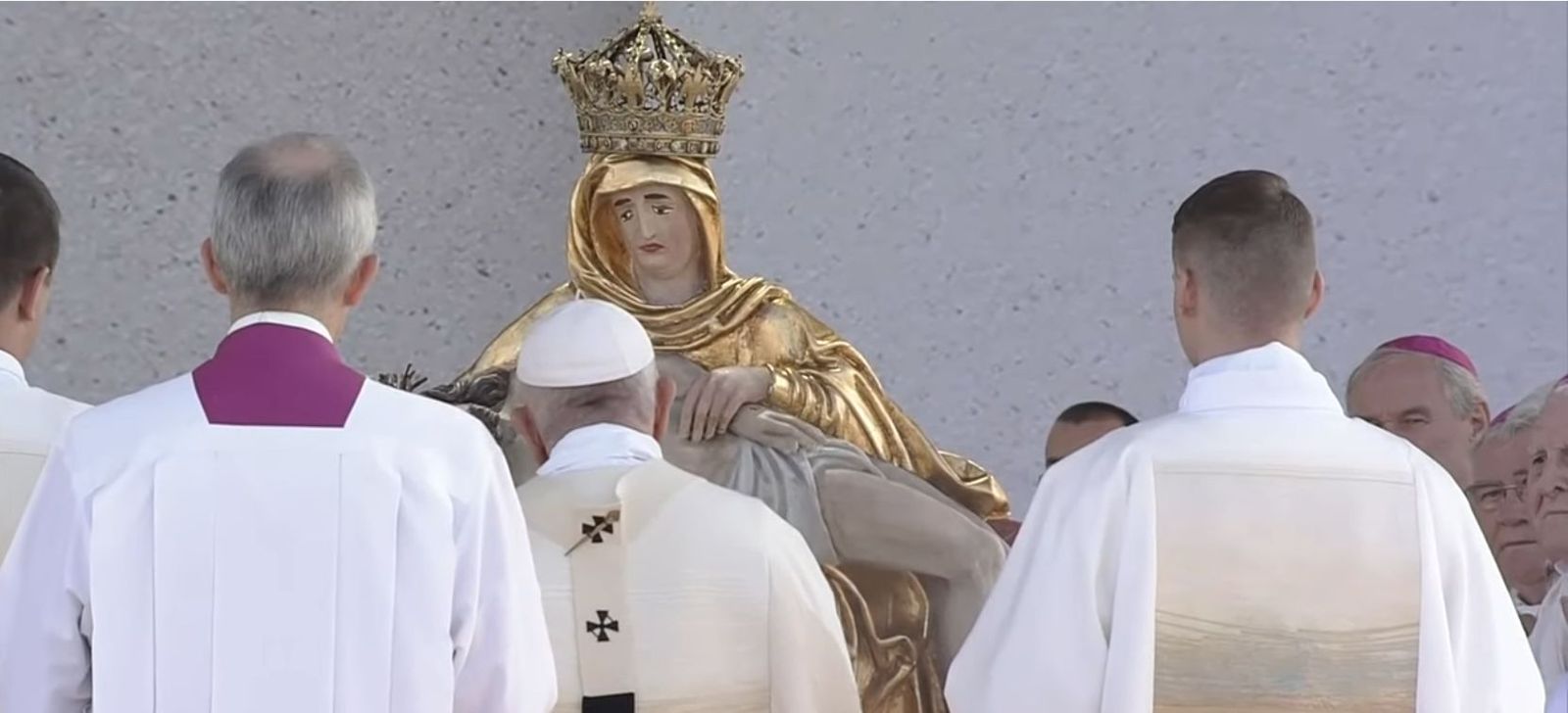 El Papa, en la misa conclusiva de su visita a Eslovaquia