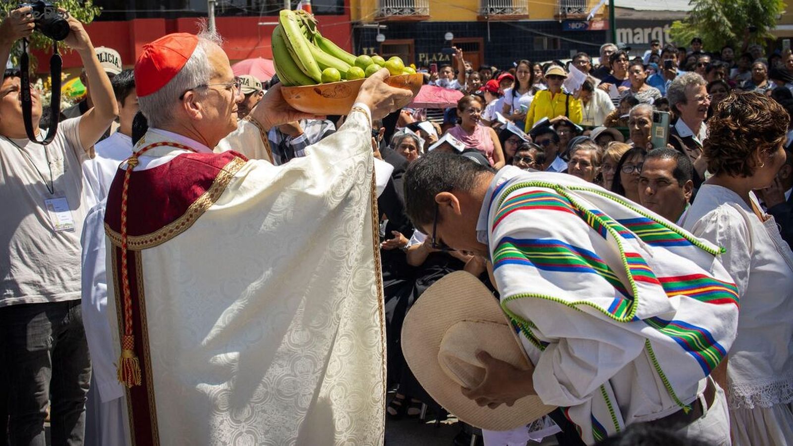 Robert Prevost en la diócesis del Callao - Perú