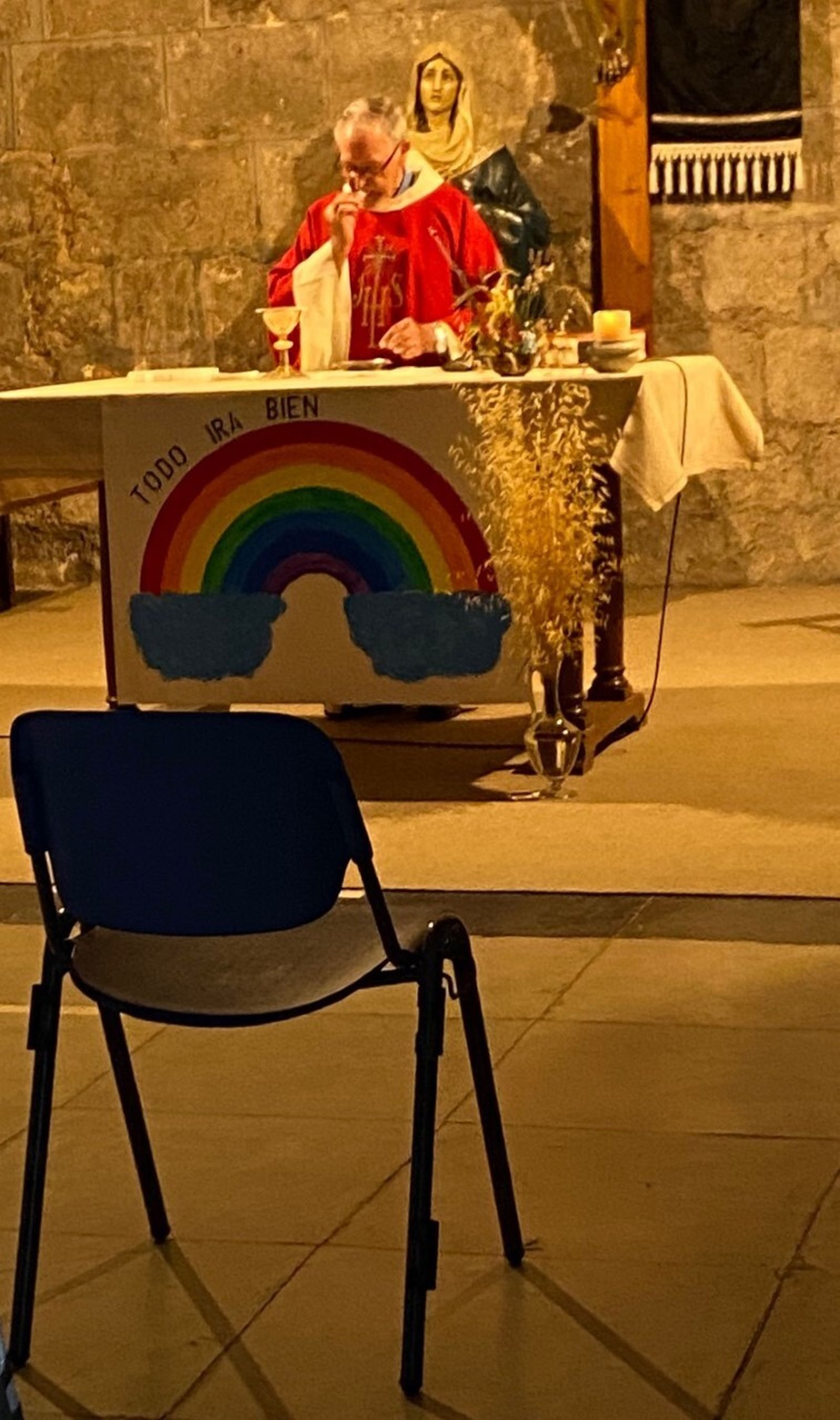 Un altar 'como Dios manda' en Teruel