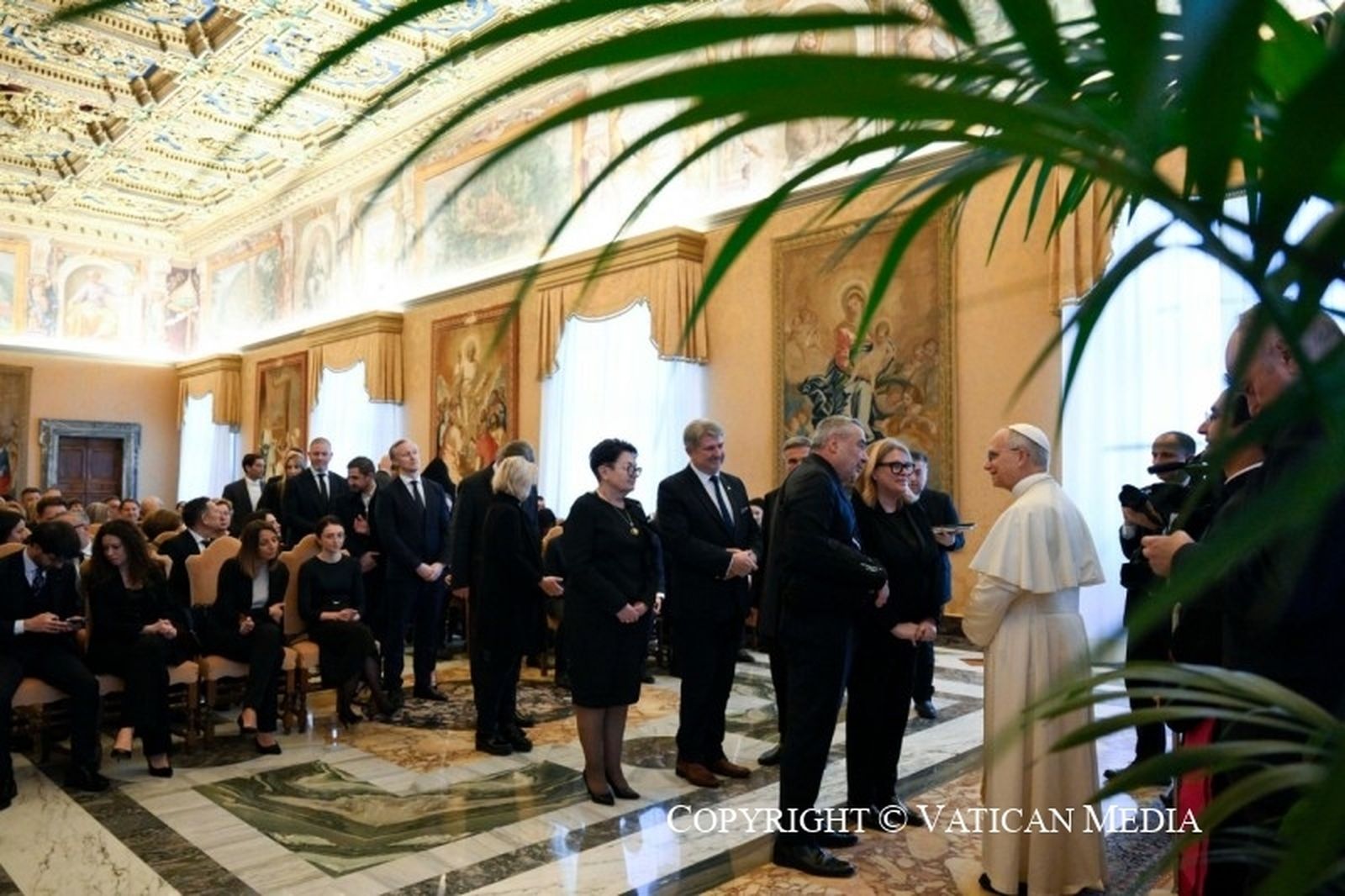 León XIV, con los parlamentarios europeos