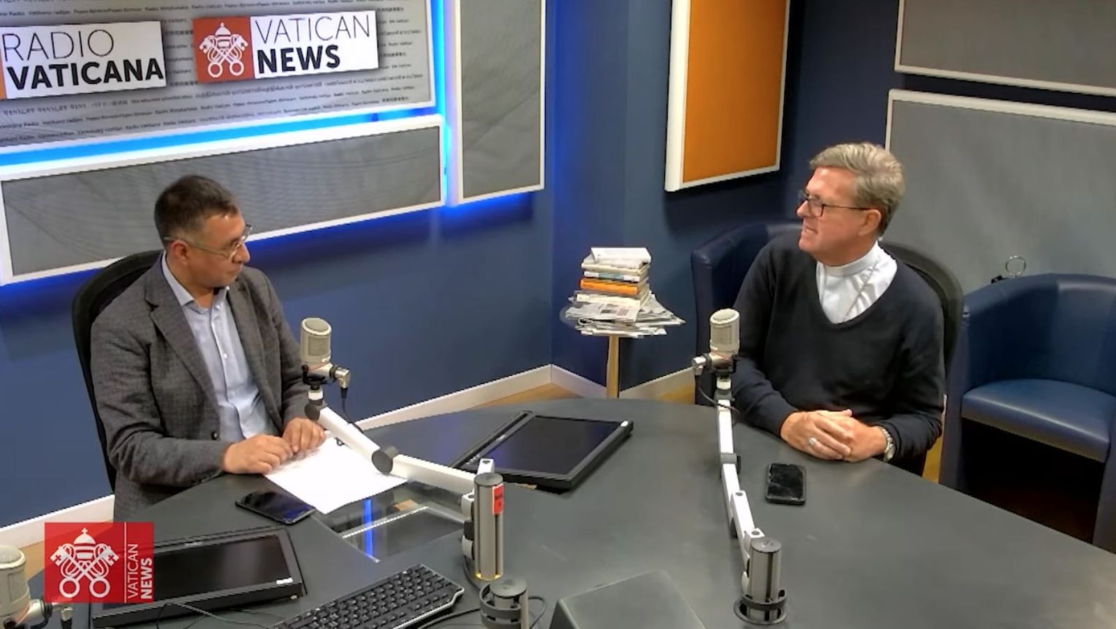 Entrevista a monseñor García Cuerva