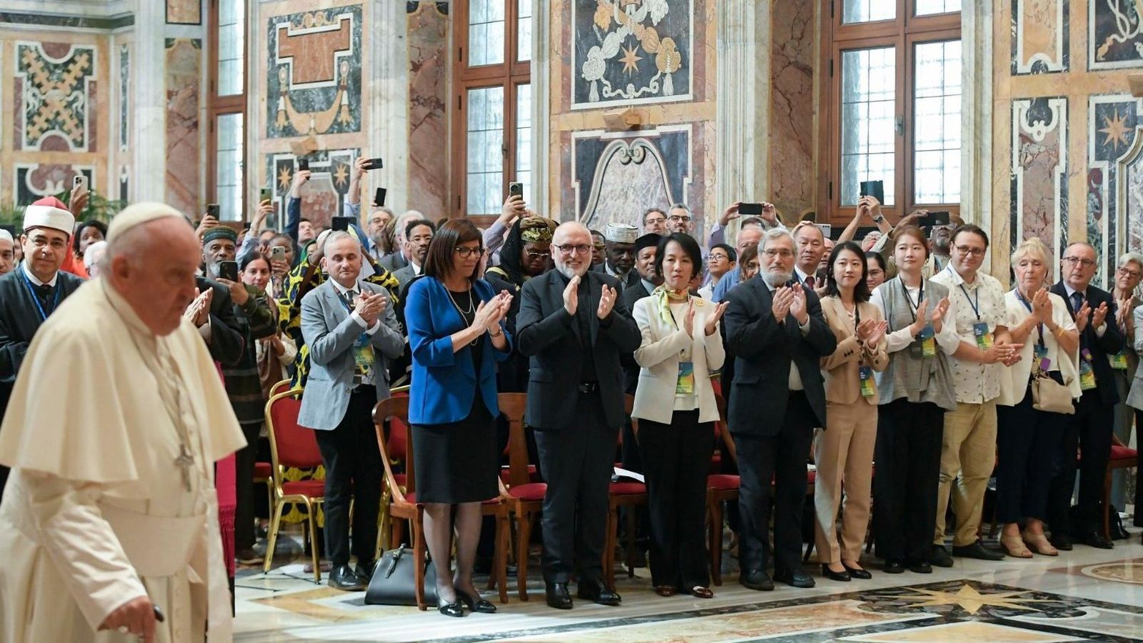 El Papa, con los Focolares