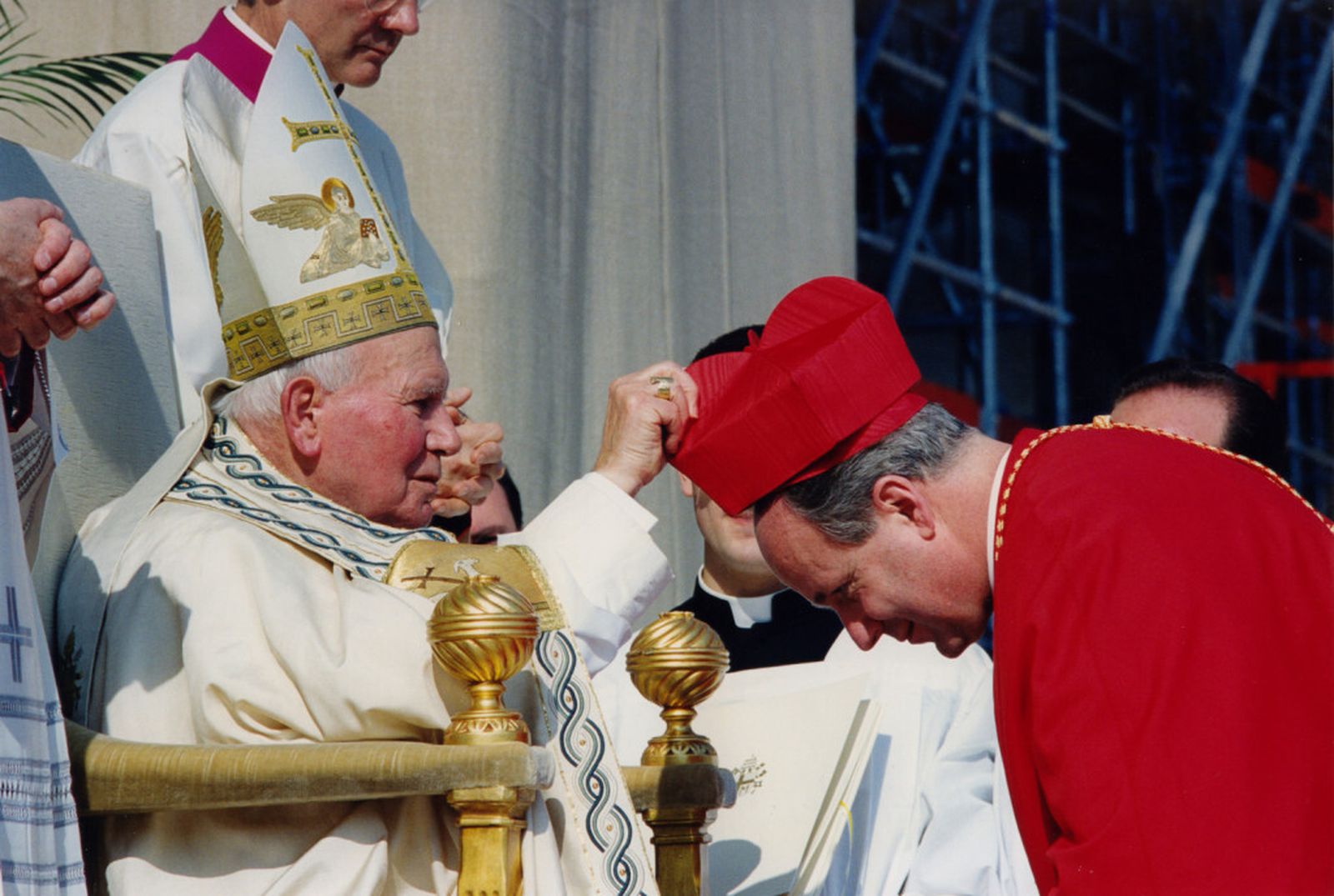 Wojtyla nombró cardenal a Schönborn en 1998
