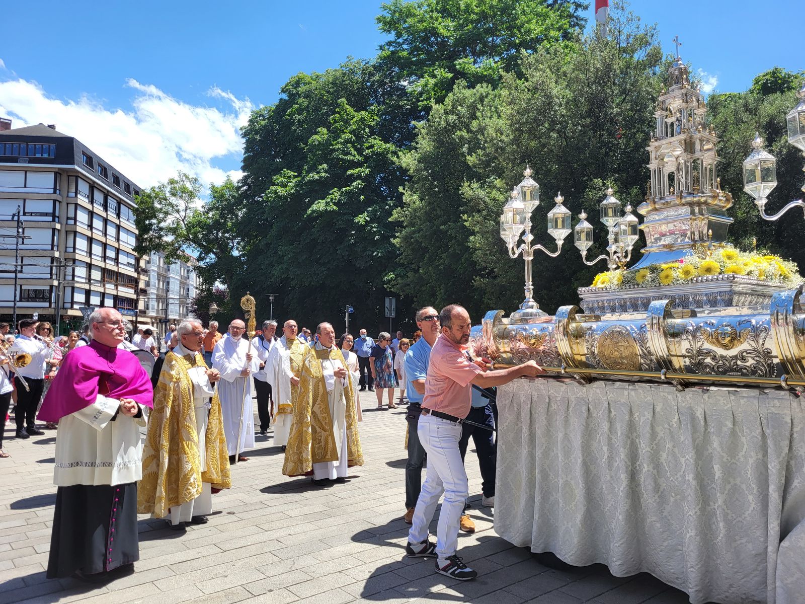 La mayor ovación para el Amor de los amores