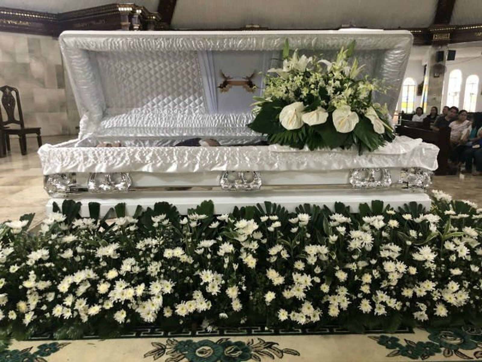 Ola de violencia contra los curas en Filipinas