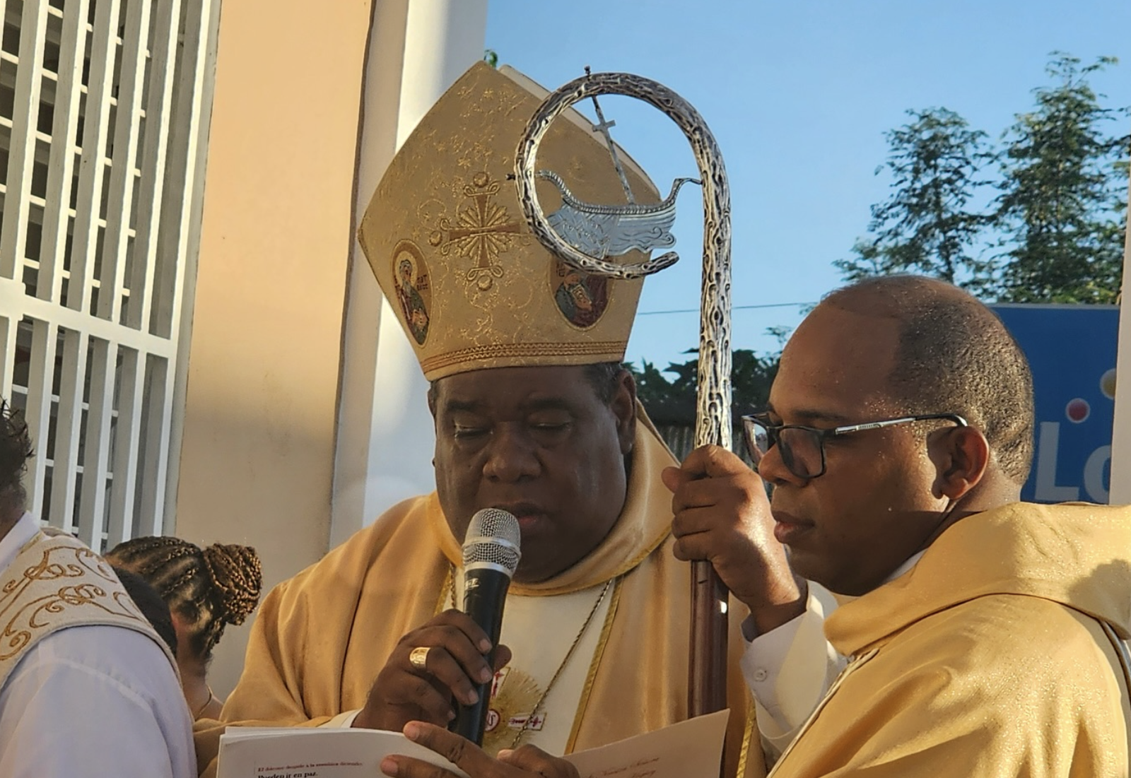 Monseñor Castro Marte