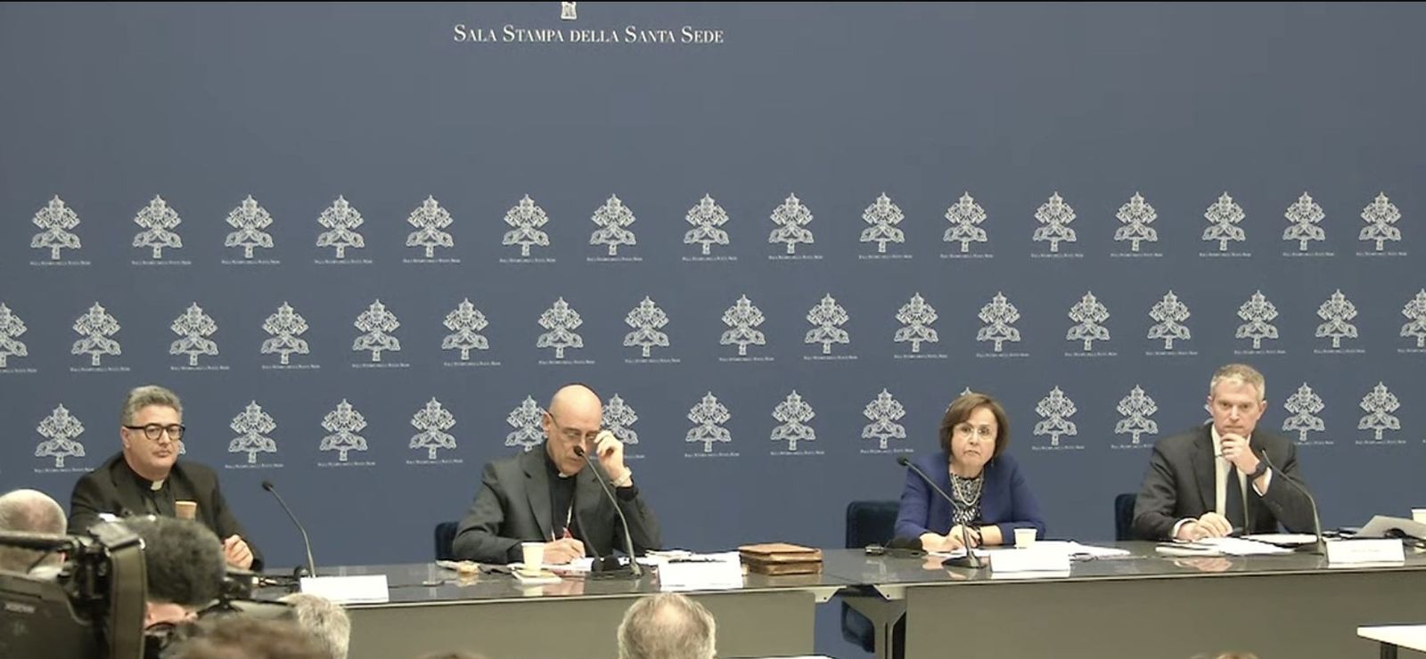 Presentación de Dignitas Infinita