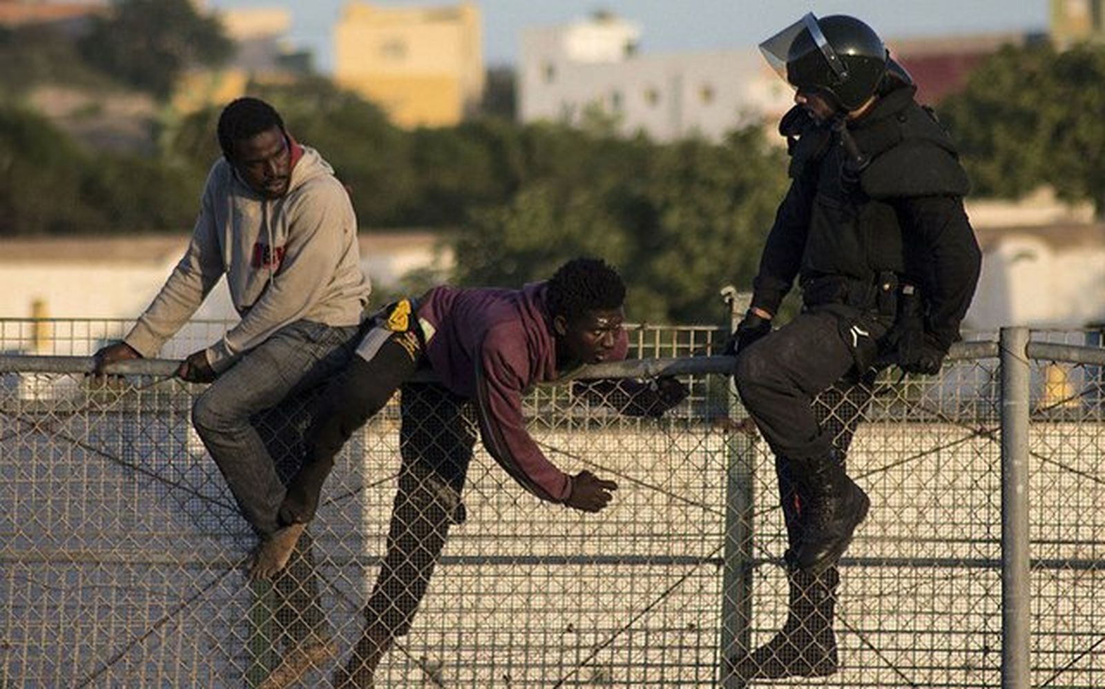 La bienvenida de la valla
