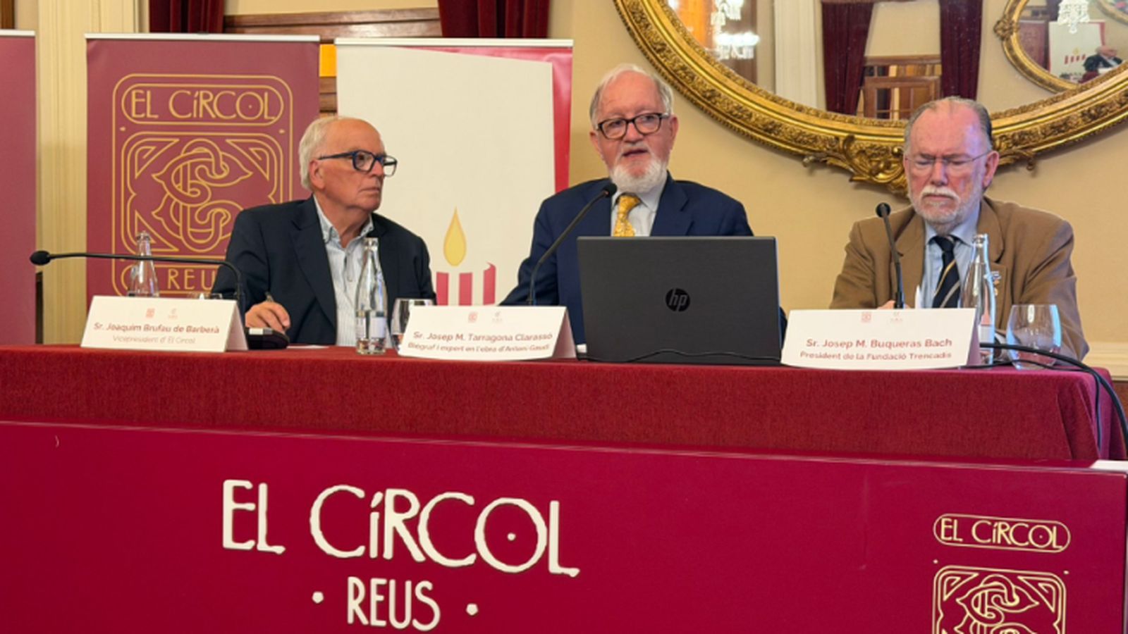 “Empecé a escribir sobre Gaudí en 1990”, rememora el barcelonés.