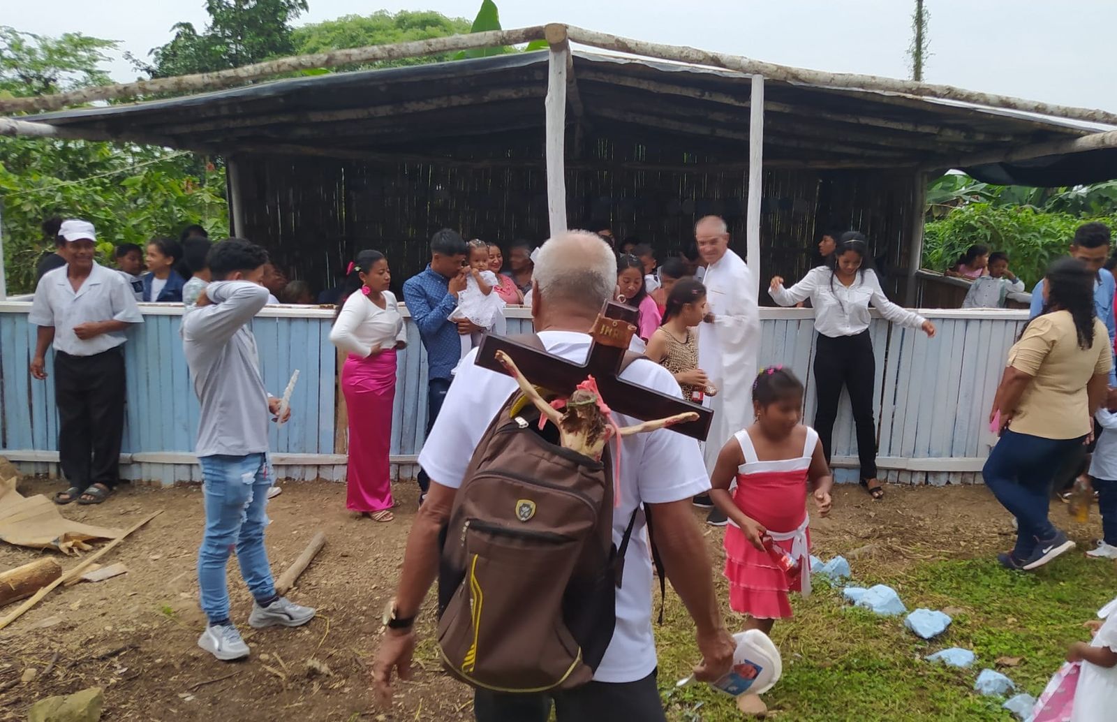 Llevar a Cristo este verano en la mochila