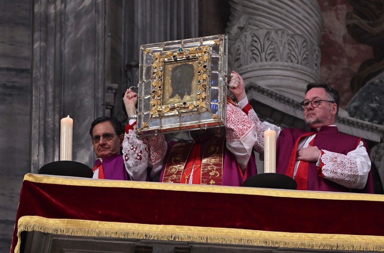 Velo de la Verónica, en el Vaticano