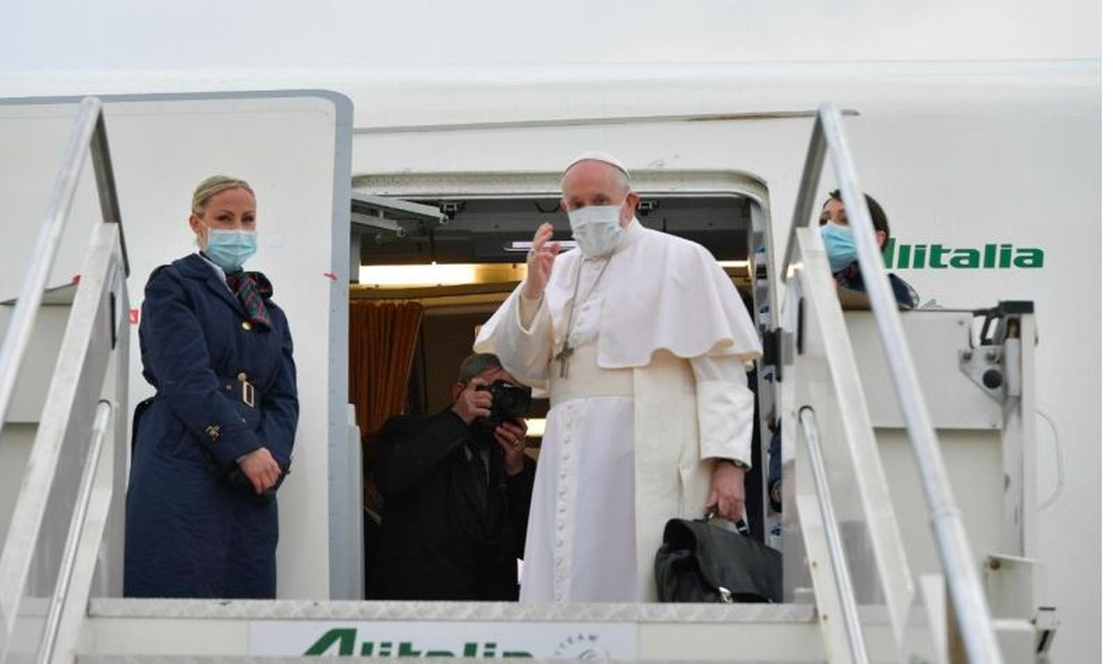 Francisco vuelve a viajar, 15 meses después
