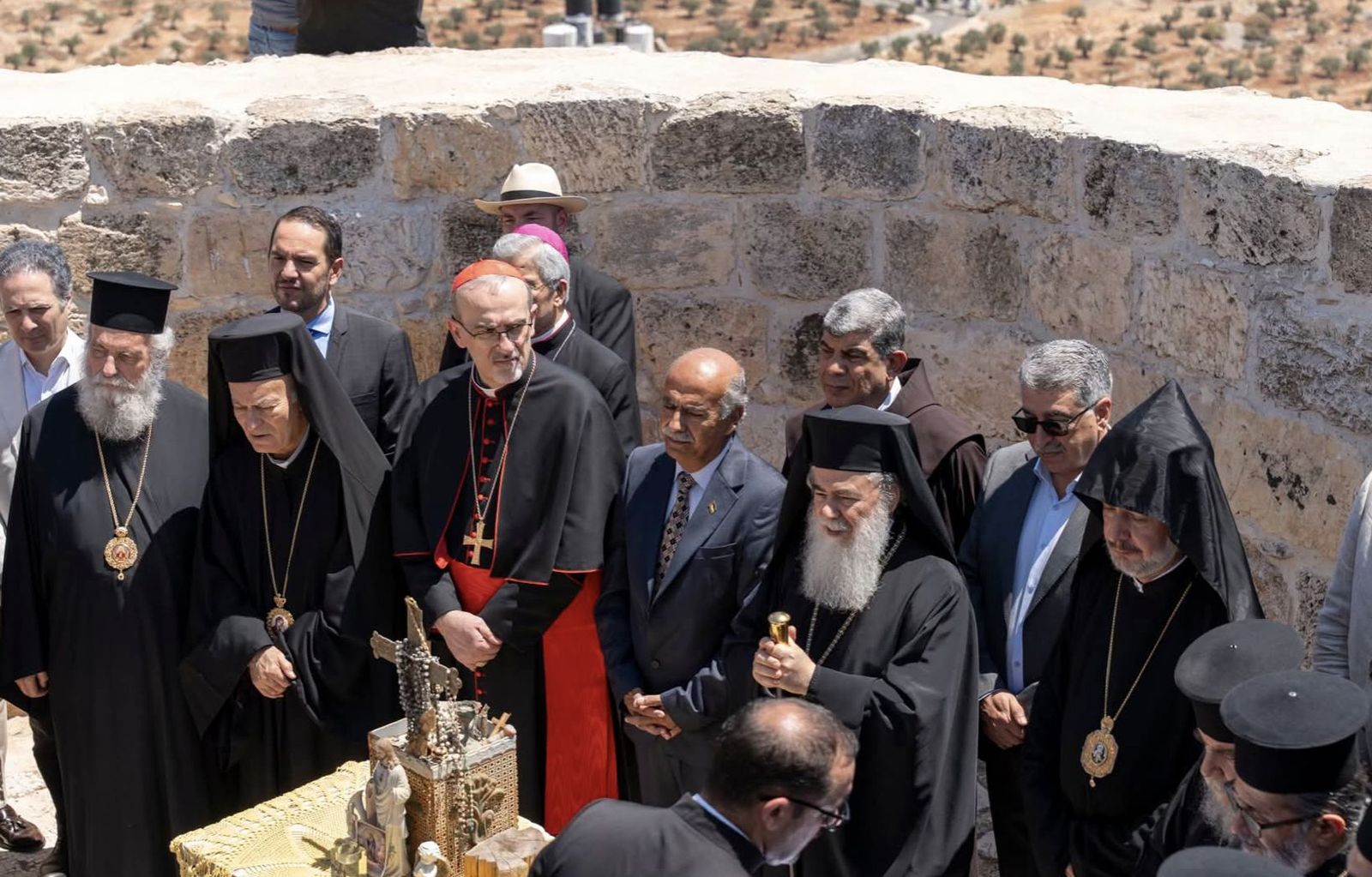 Los patriarcas y jefes de las Iglesias en Jerusalén