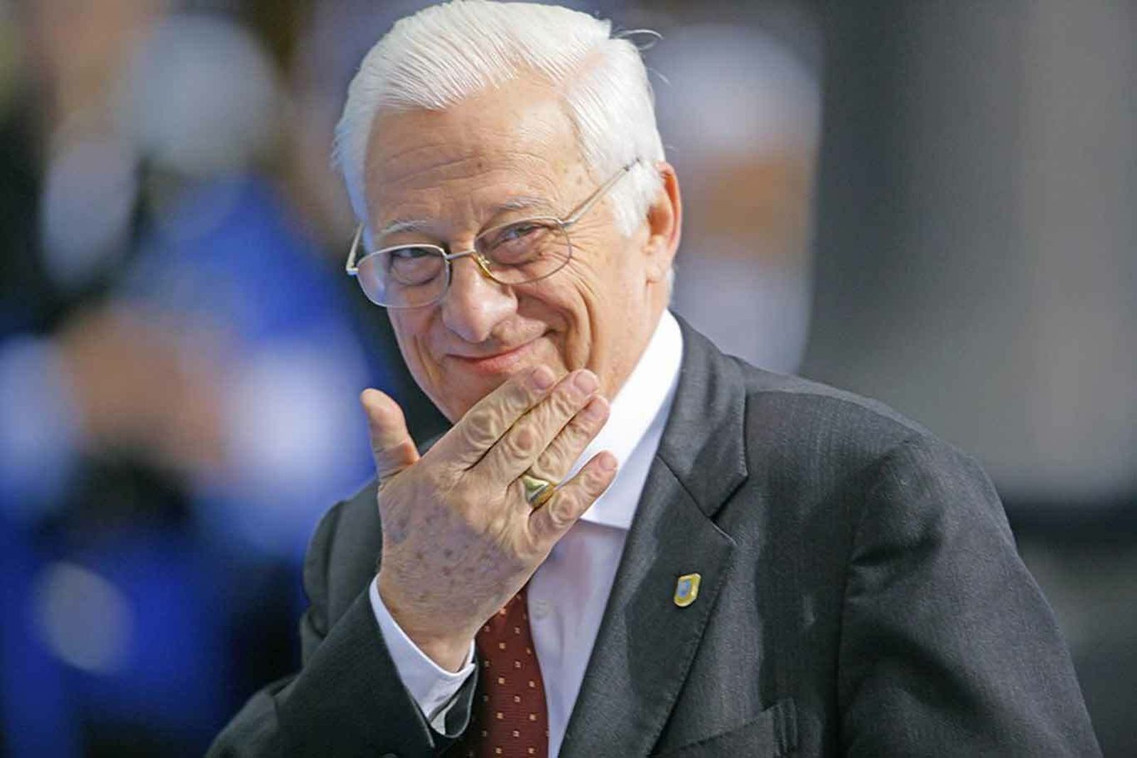 Padre Ángel, presidente y fundador de Mensajeros de la Paz