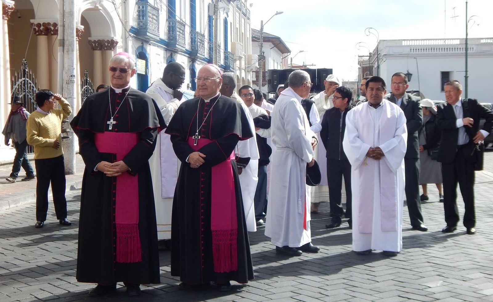El Nuncio Carrascosa y monseñor Parrilla