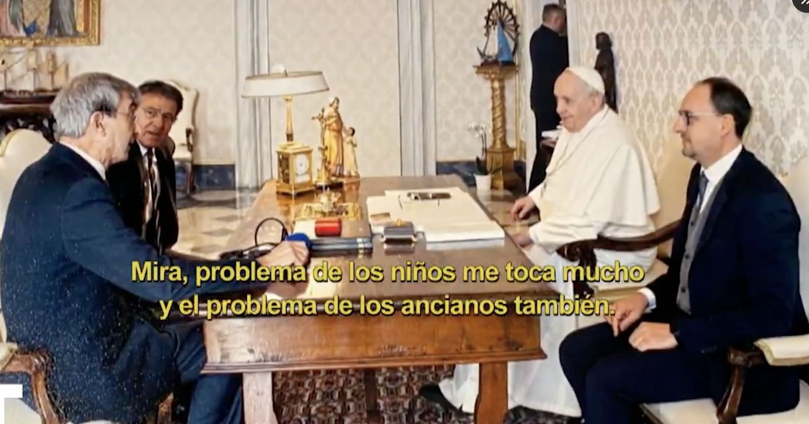 Un momento de la entrevista inédita del Papa Francisco
