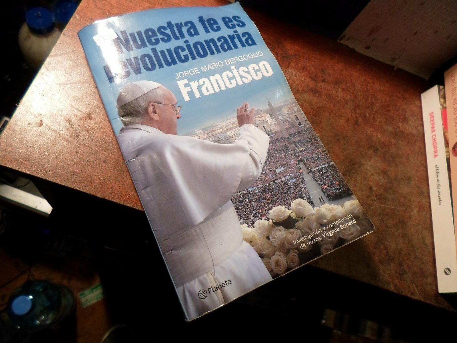 Libro sobre el Papa