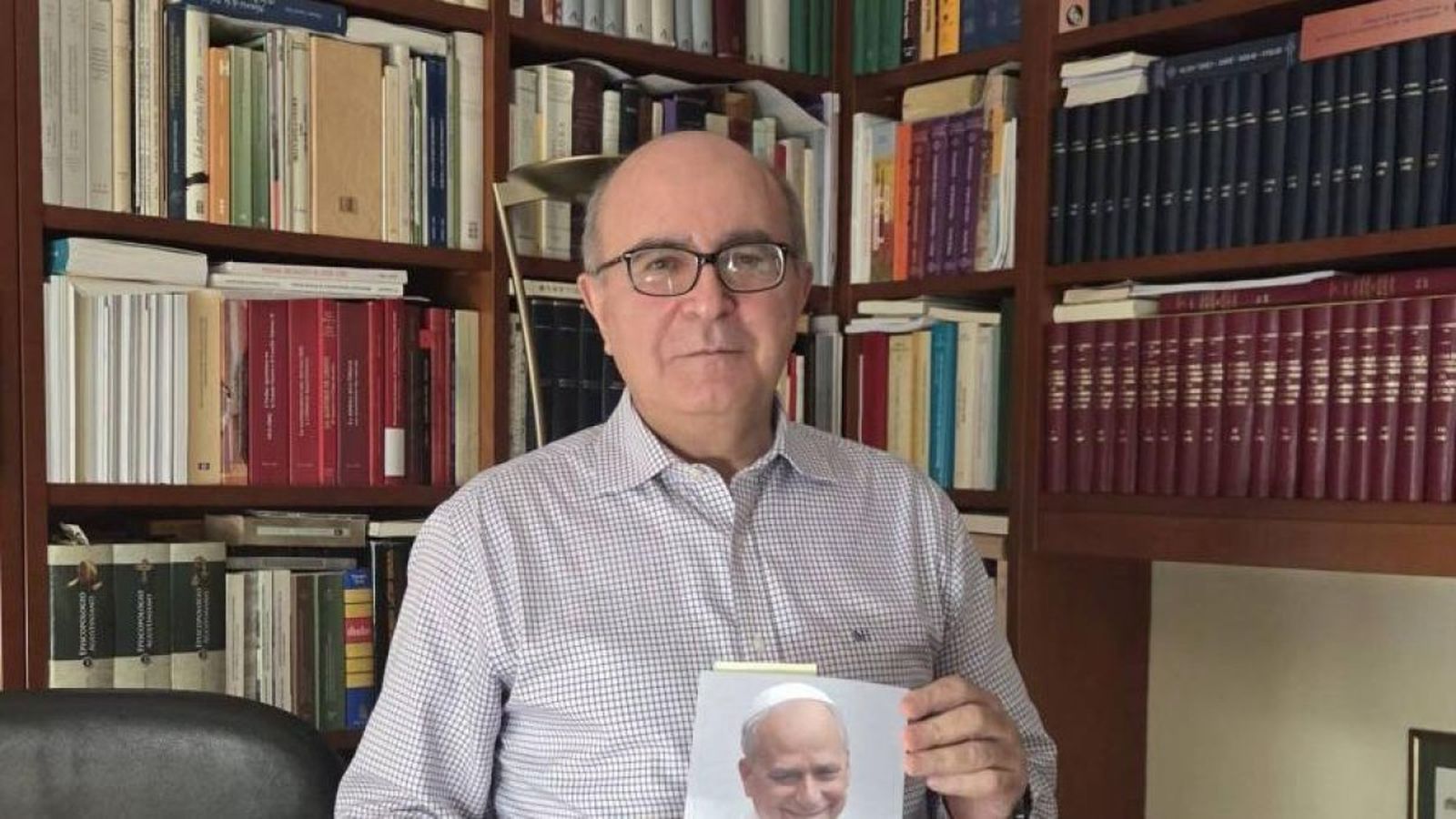Rafael Lazcano, estudioso y bibliógrafo de temas agustinos, antiguo compañero de estudios de Robert Francis Prevost, biógrafo de León XIV