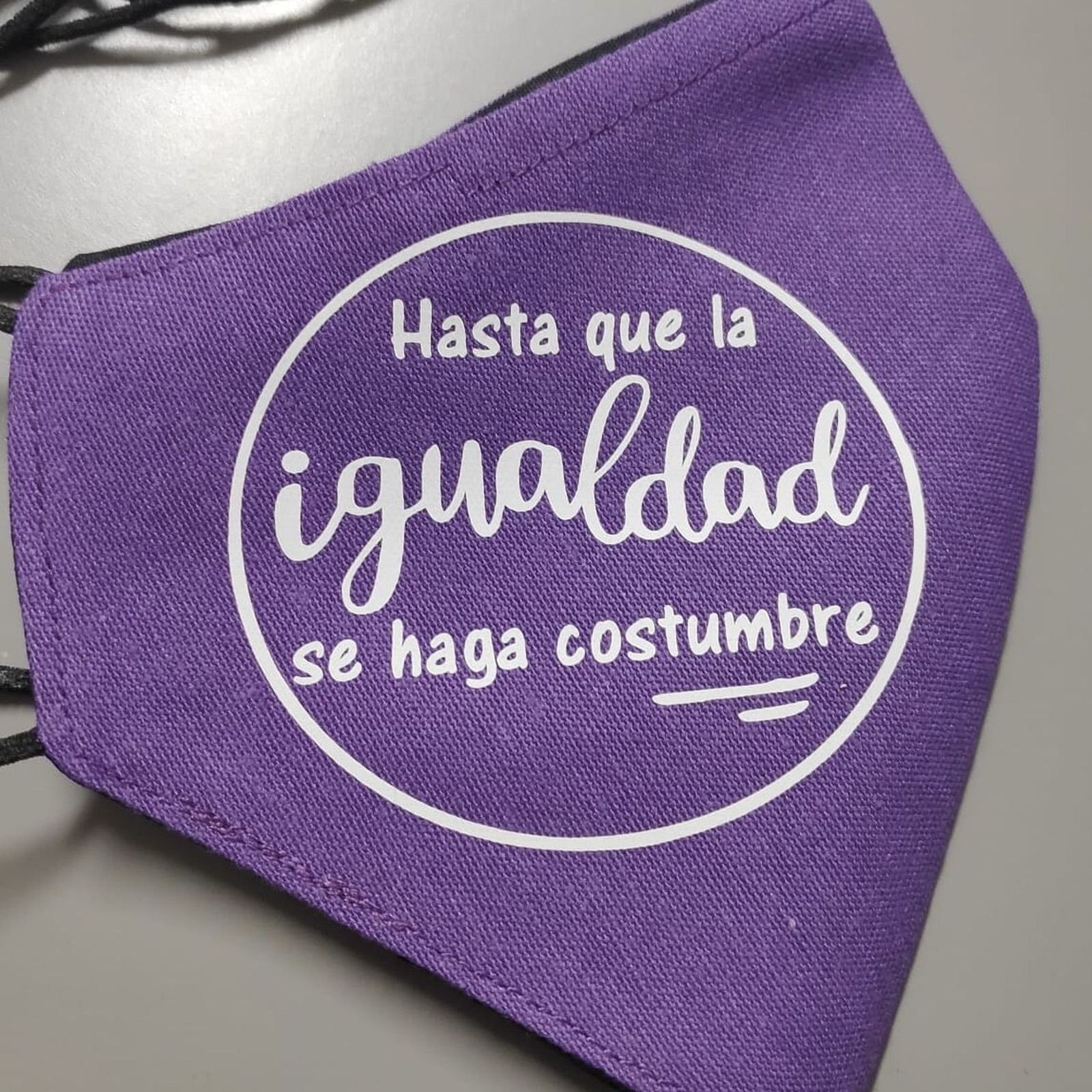 Creyentes, Críticas y Feministas
