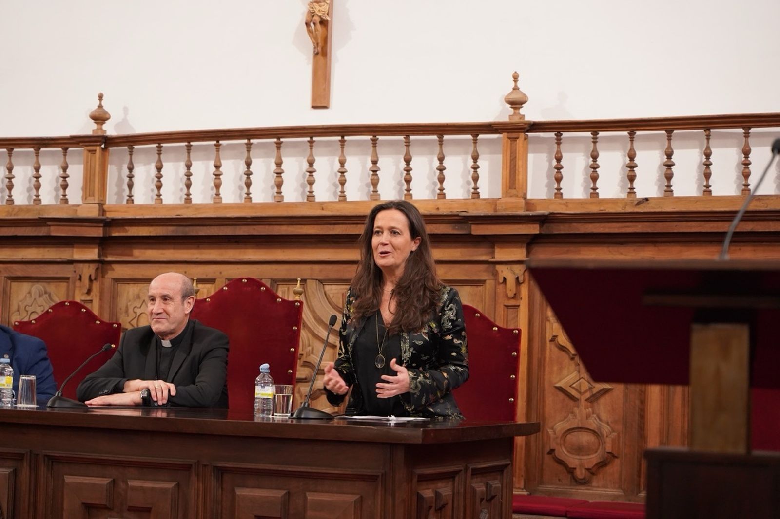 María Martinón-Torres. Ponencia en la UPSA