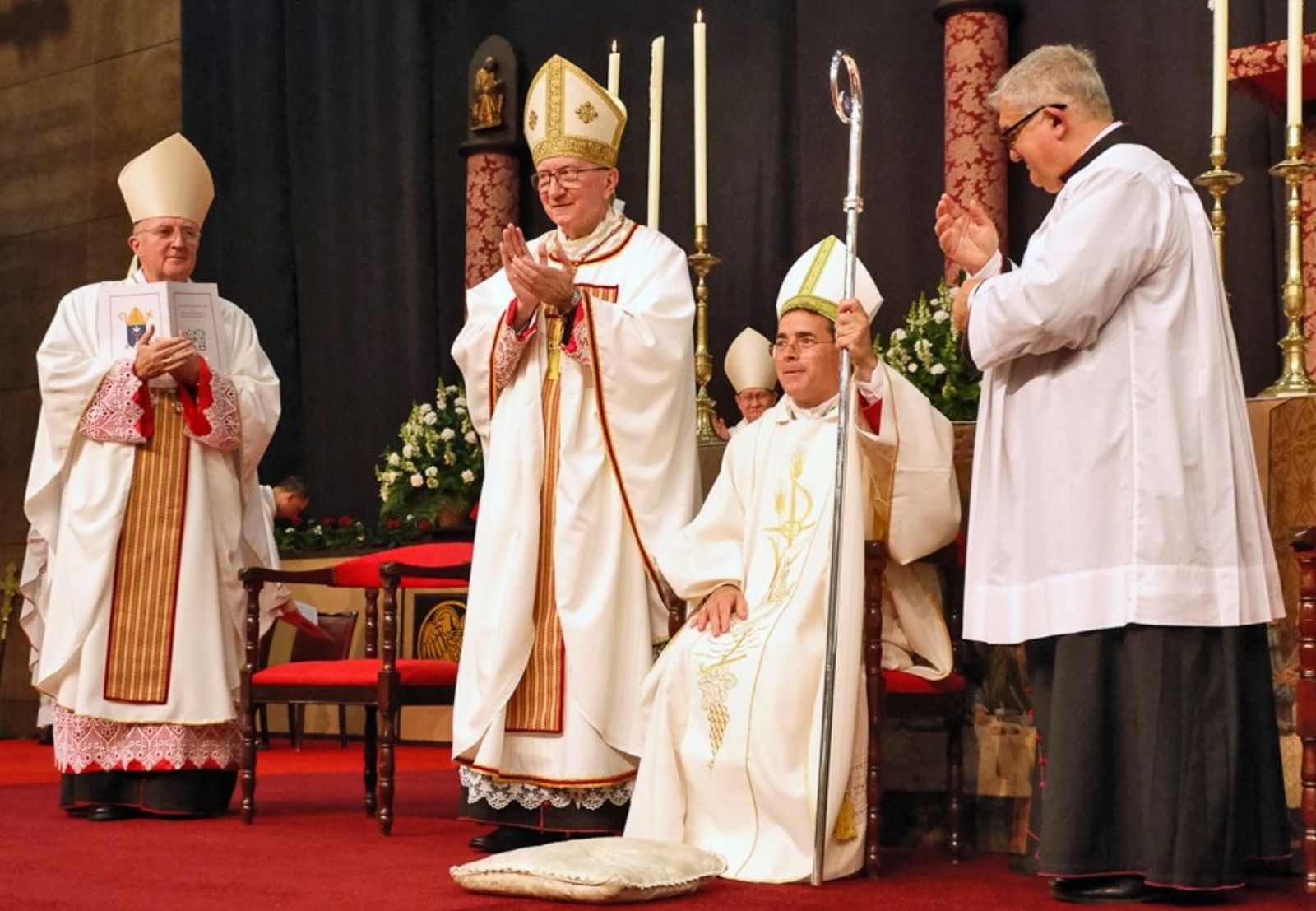 Parolin presidió ayer en Gibraltar la ordenación de monseñor Miles