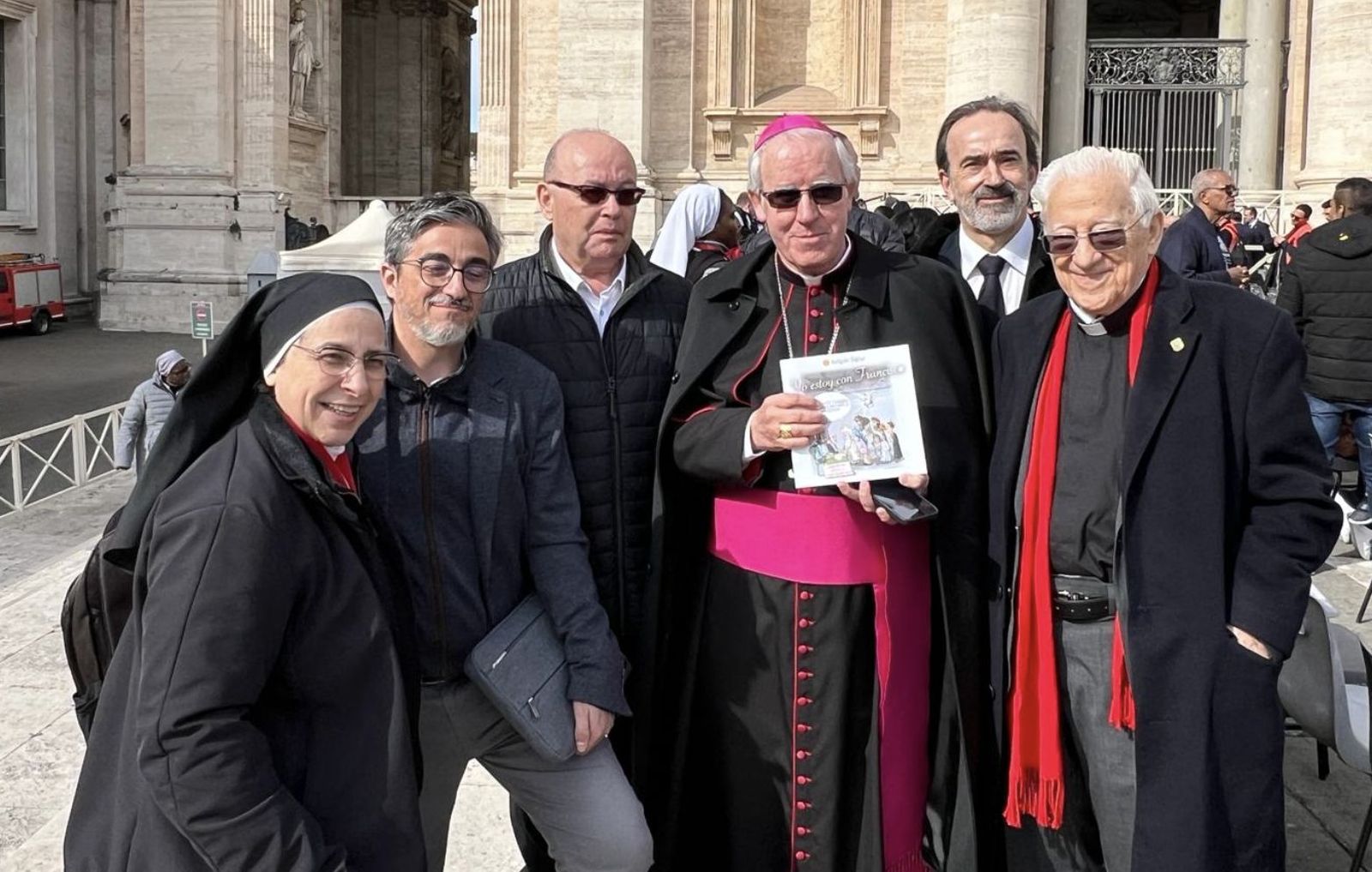 RD con el arzobispo de Sevilla