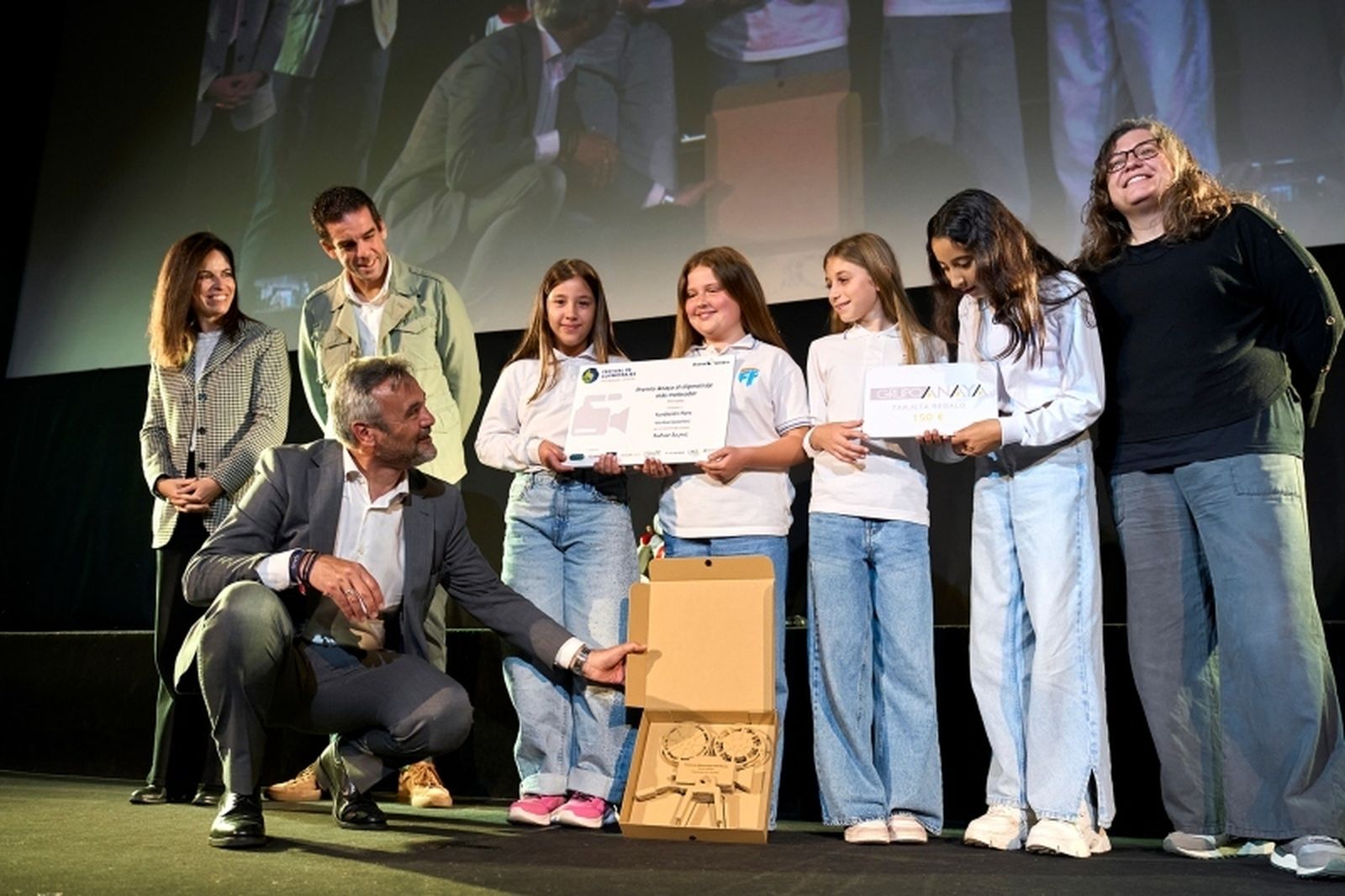 Ganadoras del XVII Festival de Clipmetrajes de la categoría Escuelas