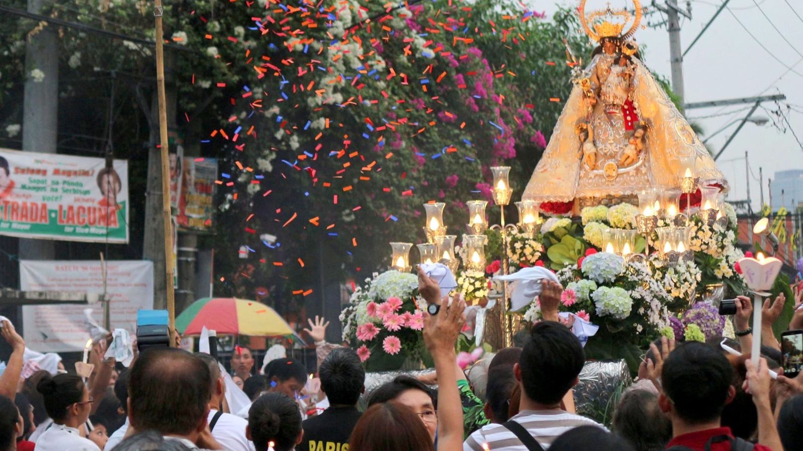 Procesión en mMnila