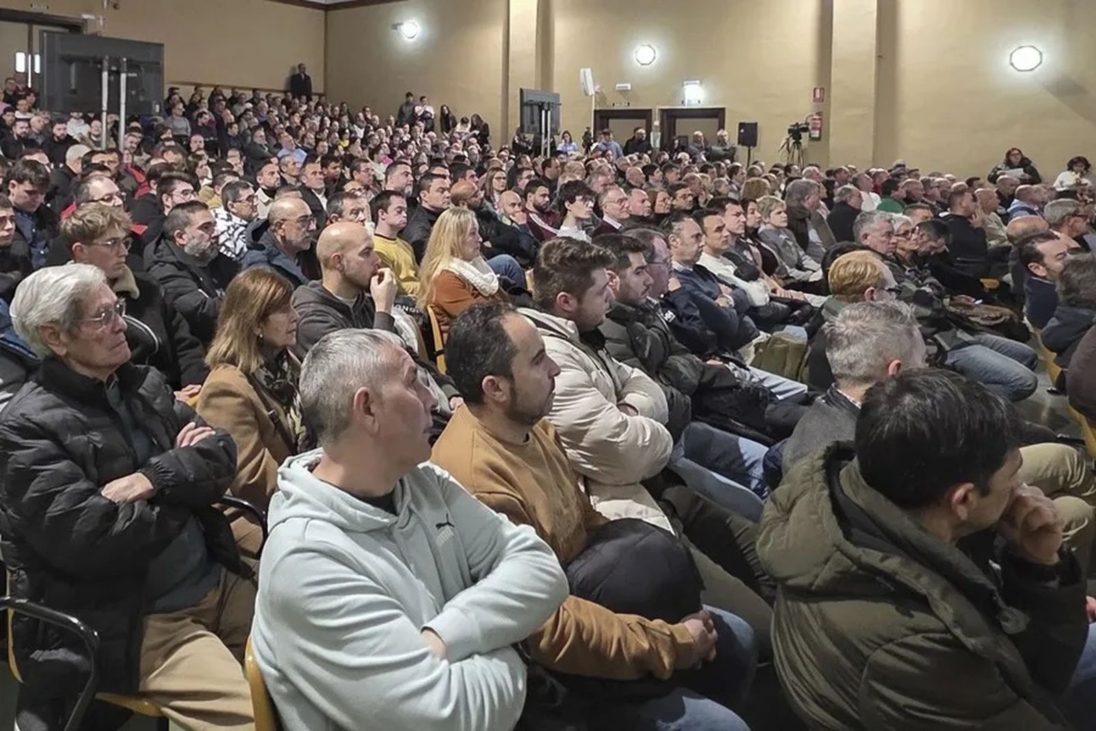 Asamblea  de la cofradía de Jesús Nazareno de Zamora