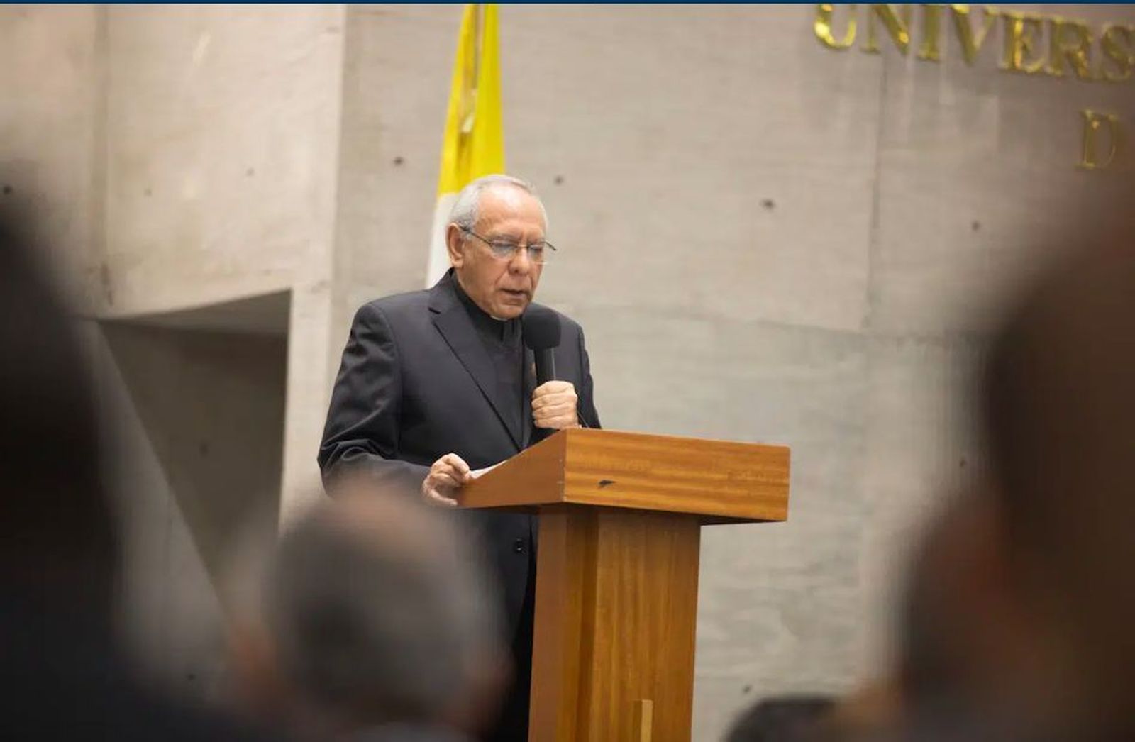 López Obrador es uno de los presidentes más corruptos y corruptores de la historia del país: ex rector de la Universidad Pontificia de México