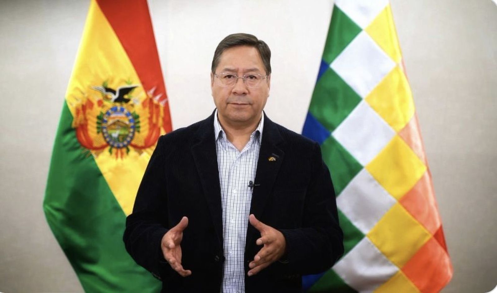 El presidente de Bolivia pide al Papa revisar los antecedentes de sacerdotes que llegan al país