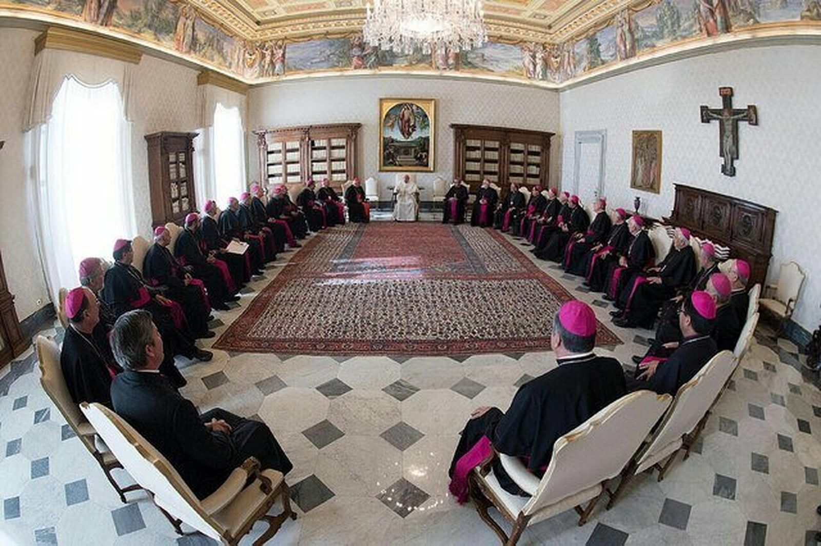 ¿Qué prepara el Papa para los obispos chilenos?
