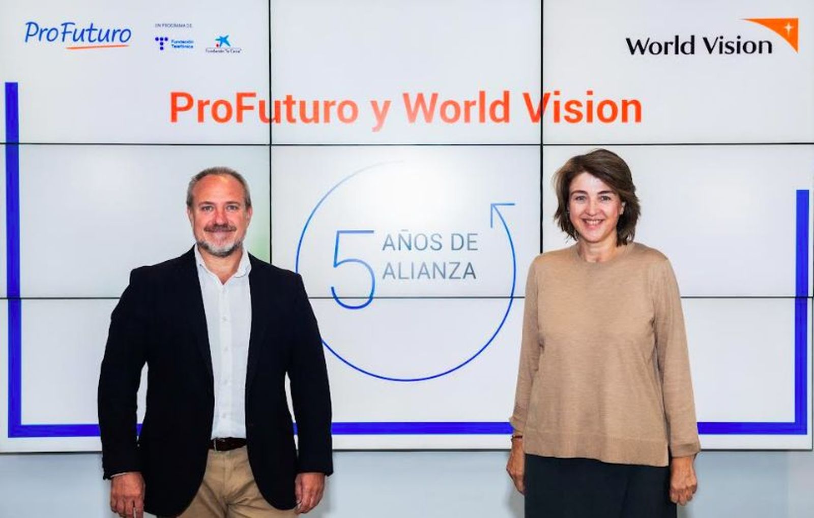 ProFuturo y World Vision reducen la brecha digital de 200.000 niños en África y Asia