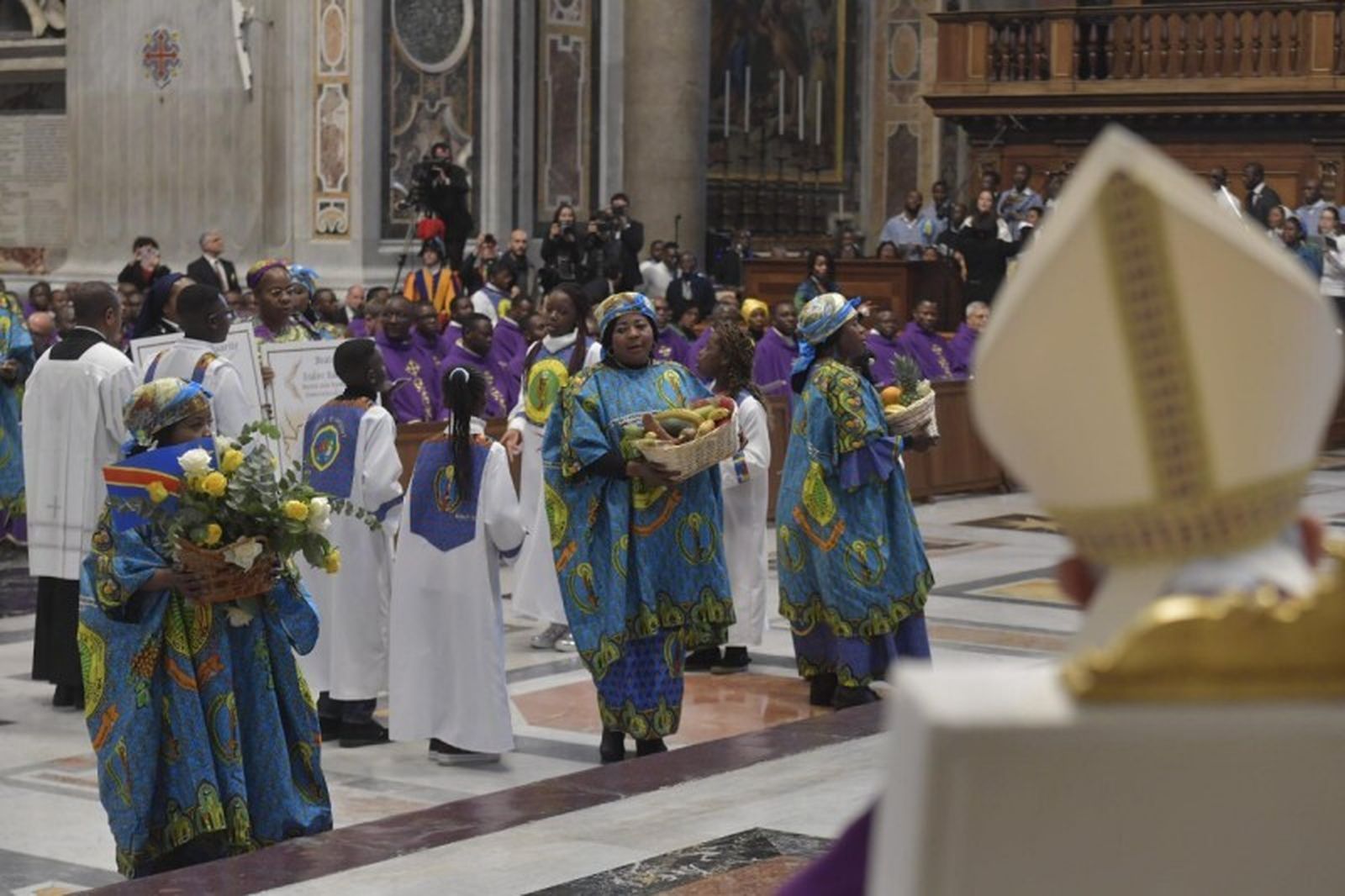 Rito Zaireño en la basílica de San Pedro