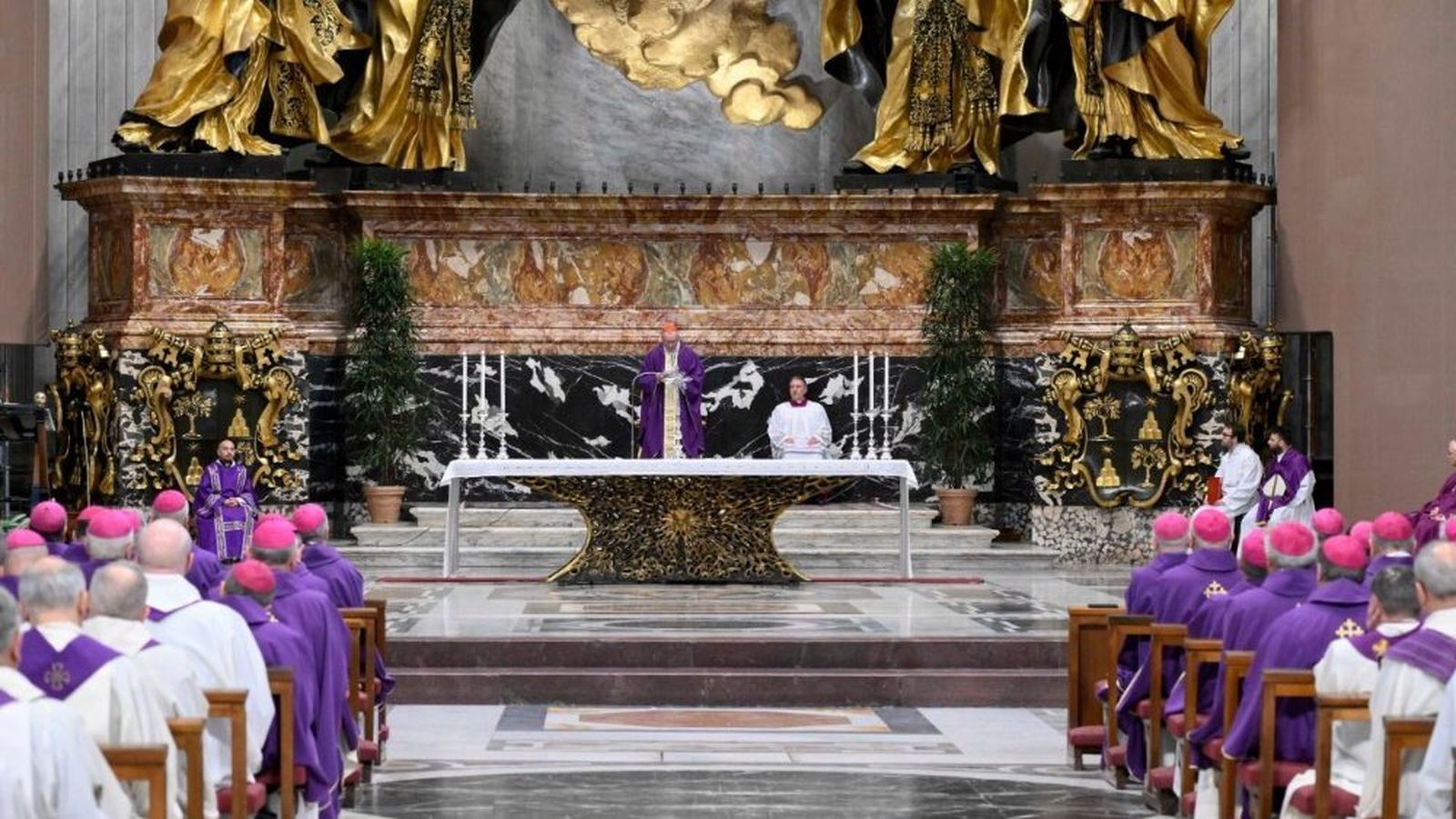 Misa asamble Sinodal obispos de italia