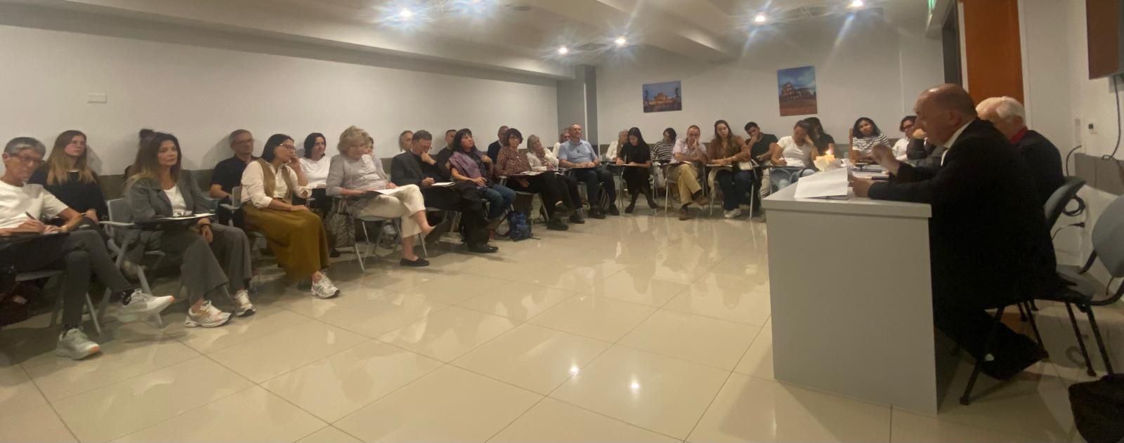 Intervención del padre Carlos