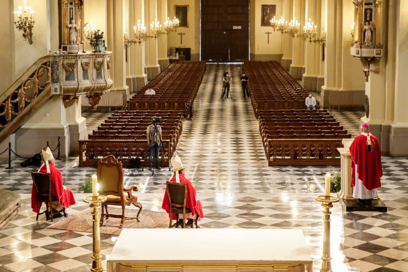 Catdral de Lima vacía