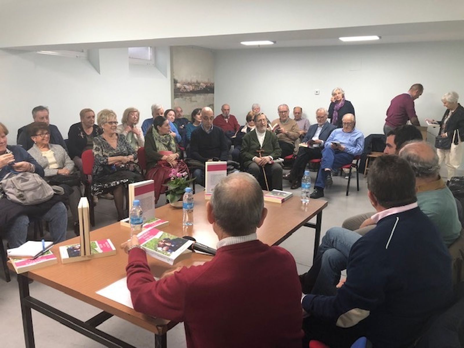 Presentación del libro de Miguel Santiago