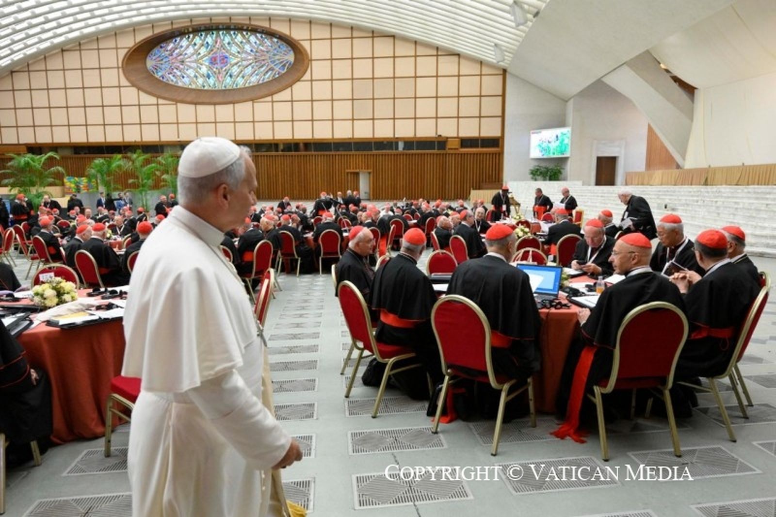 El Papa León XIV, en el Consistorio de cardenales