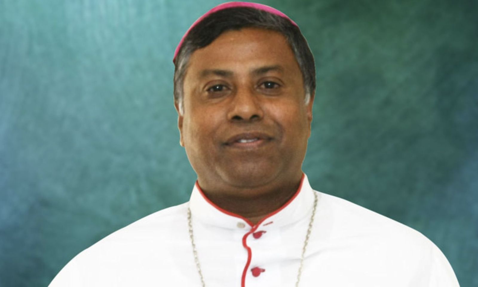 El arzobispo Bejoy D'Cruze