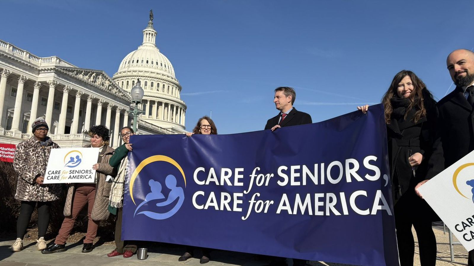 Campaña 'Care for Seniors, Care for America'