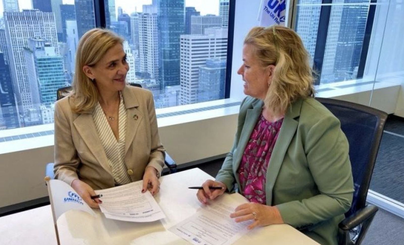 S.A.R. la Infanta Doña Cristina, directora del Área Internacional de la Fundación ”la Caixa” i Kelly T. Clements, Alta Comisionada Adjunta de ACNUR
