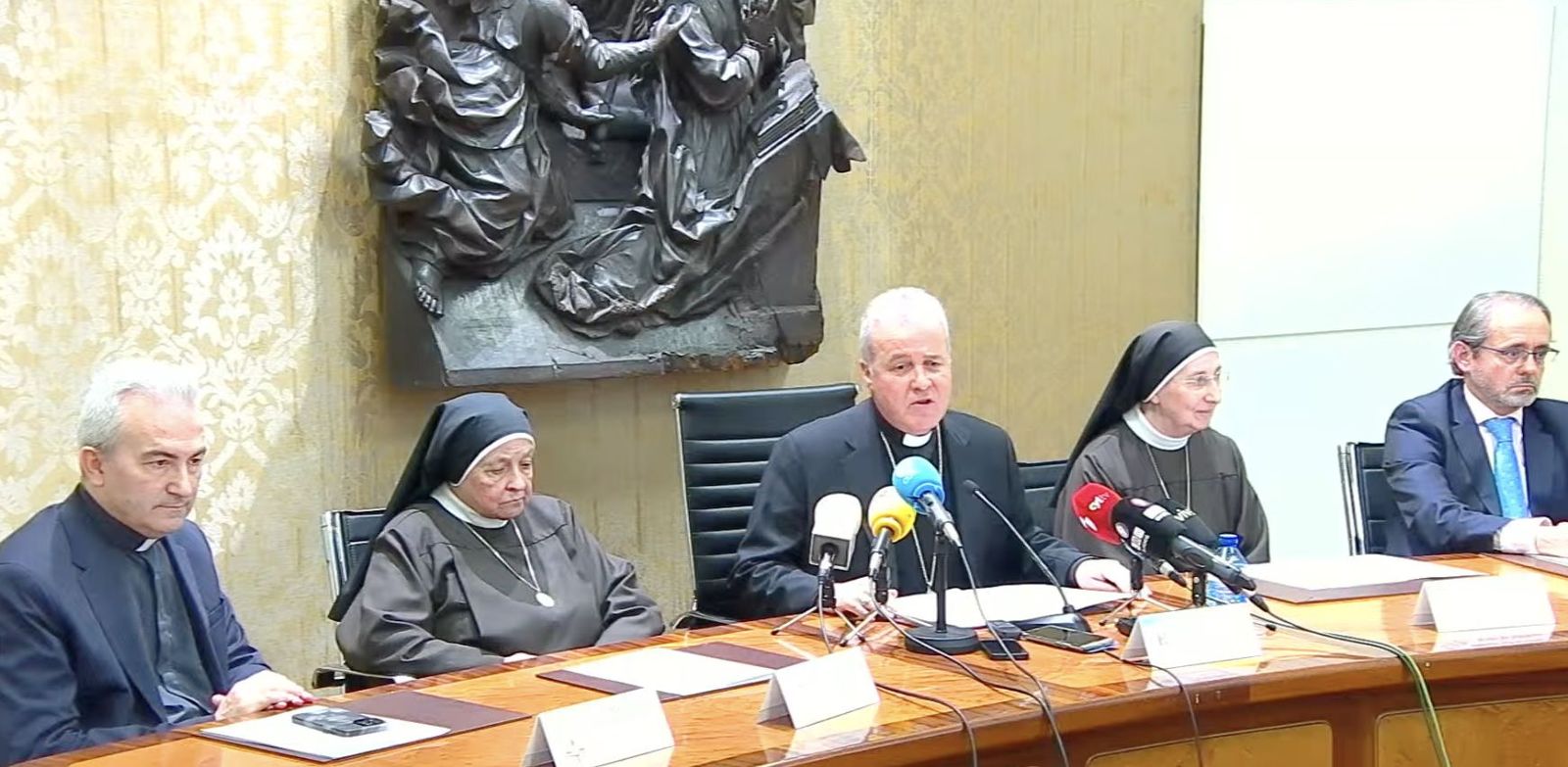 Iceta, durante la rueda de prensa